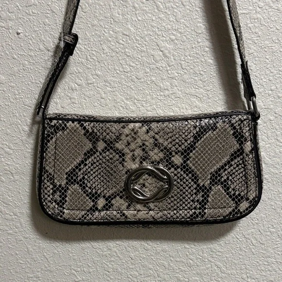 Topshop Finley Faux Snakeskin Baguette Shoulder‎ Bag Grey Black Snake Print - Picture 2 of 16